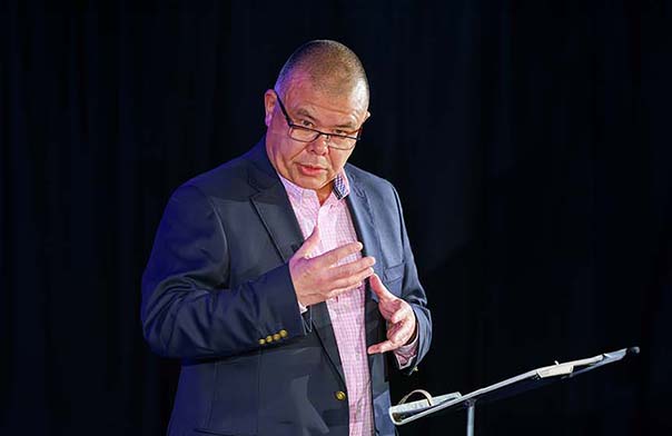 Jonathan Van-Tam: Leading Through Crisis and Complexity